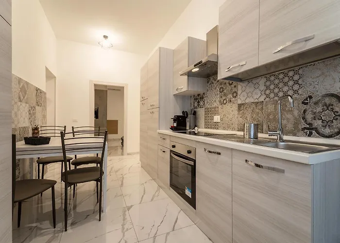 Konukevi Termini 4*